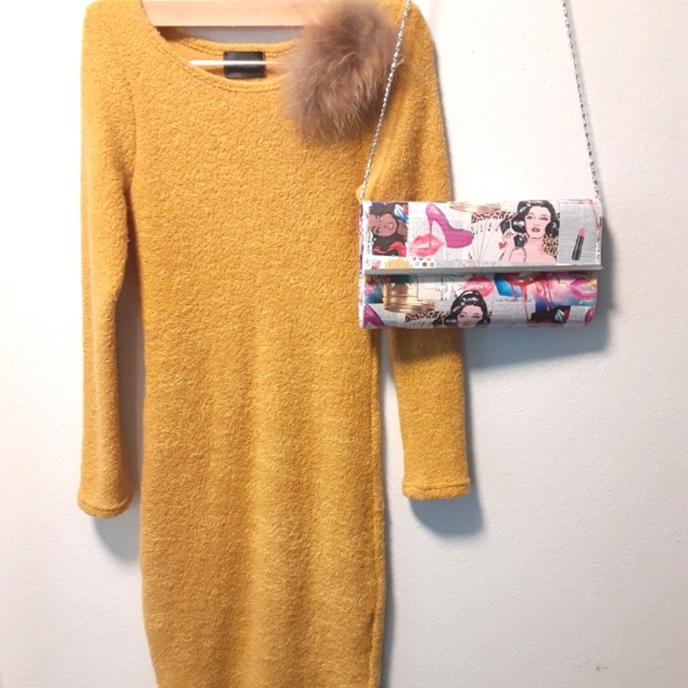 ICON.  Gold long sleeve dress